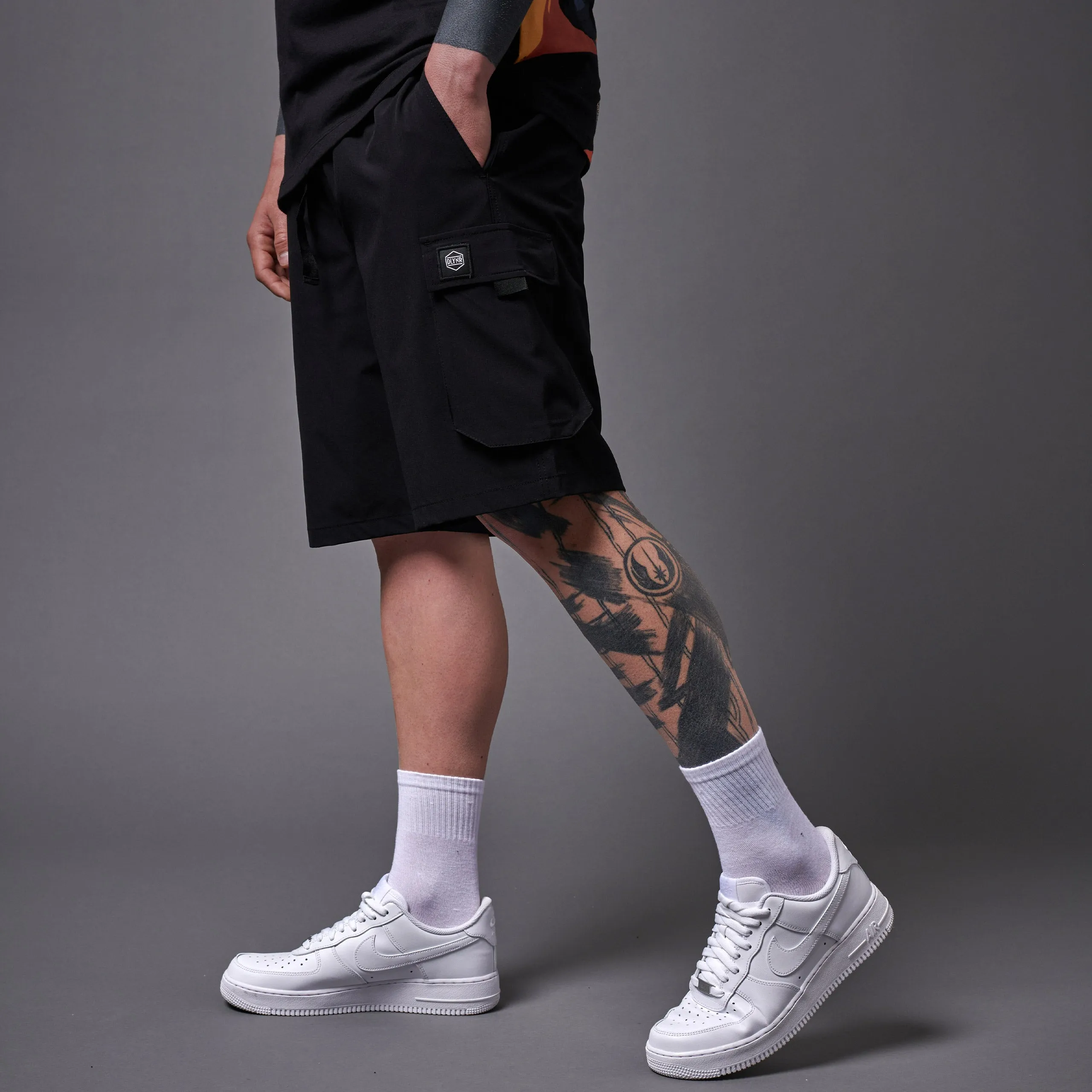 Techno Shorts Cargo Black